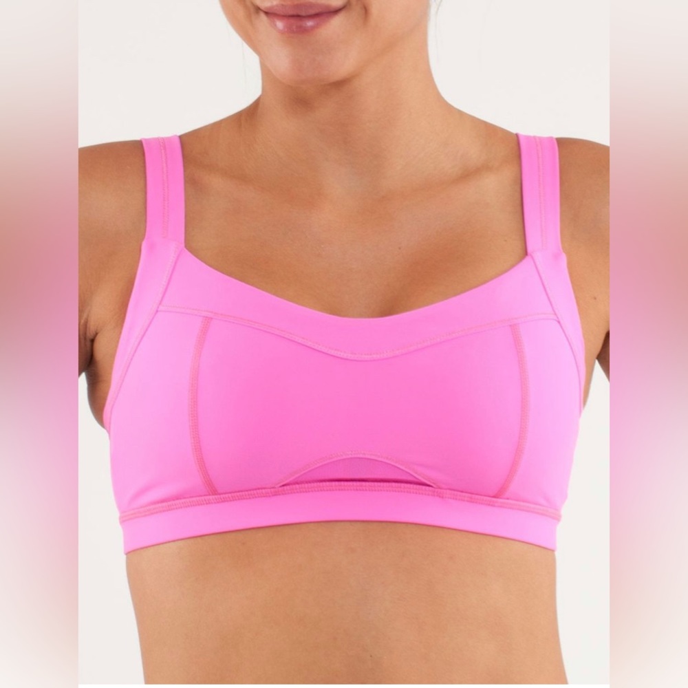 Lululemon Run: Engage Bra